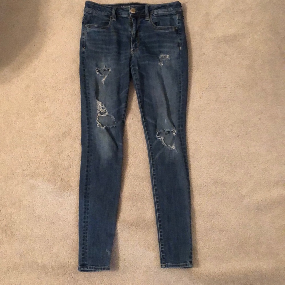 American Eagle Distressed Jeans